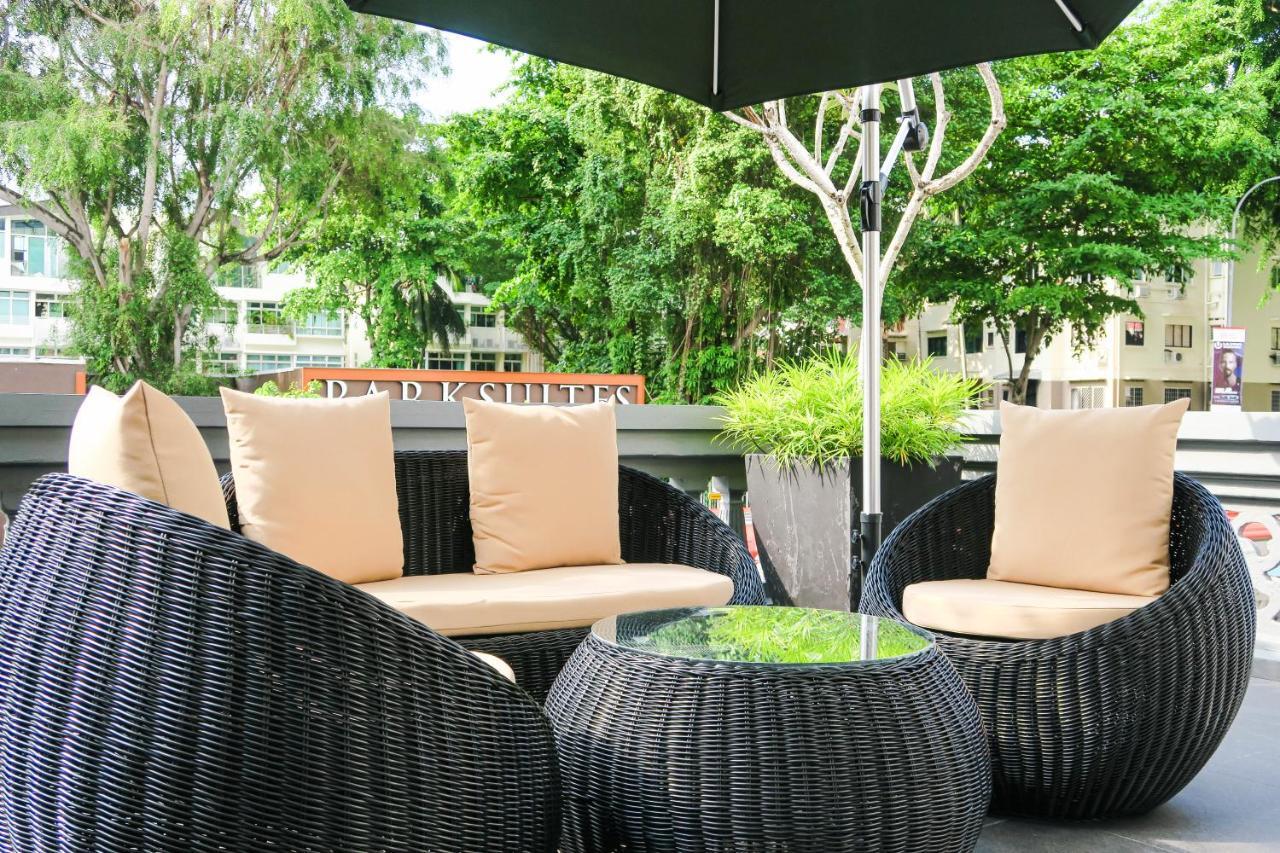 Deluxe Studio & Suite By Rr Singapore Exteriör bild